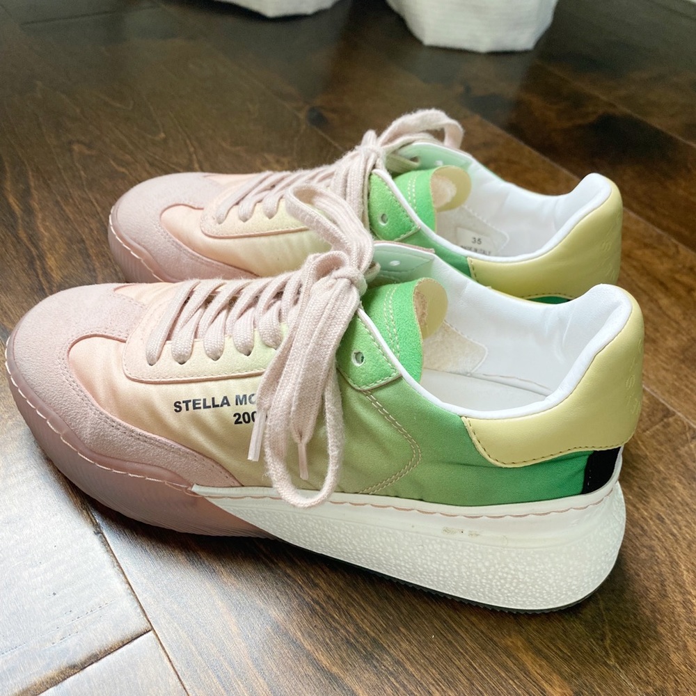 Stella McCartney Loop Low Top Sneakers in size 5.